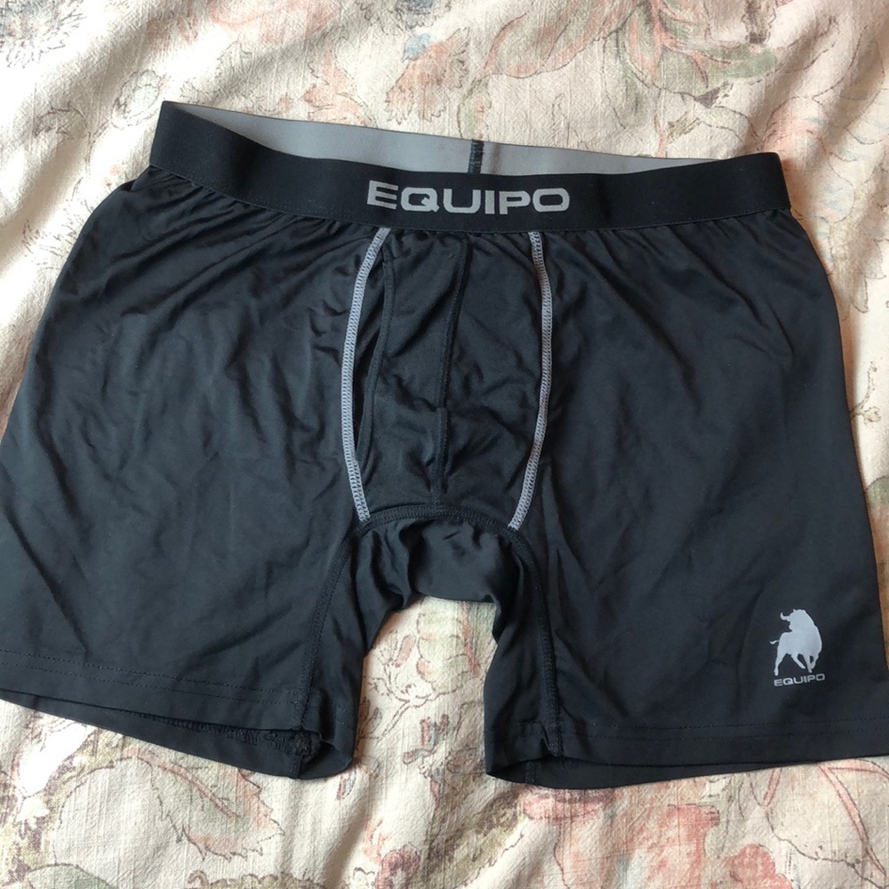EQUIPO sz LARGE Boxer Brief BLACK & Gray BULL LOGO